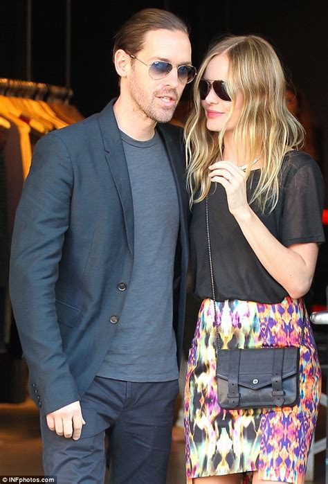 Kate Bosworth And Fiance Michael Polish Heat Up The Side Walk During Shopping Break Daily Mail