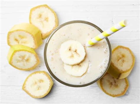should you eat a banana before or after your workout