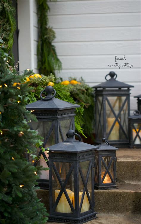 Simple And Natural Front Porch Decorating French Country