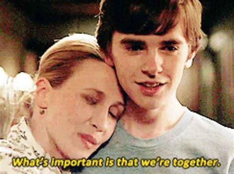 10 Super Awkward Mother Son Moments On Bates Motel Bates Motel