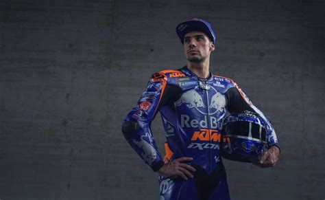 Take a look at miguel oliveira and share your take on the latest miguel oliveira news. Miguel Oliveira wins first MotoGP points - portugalinews the best news