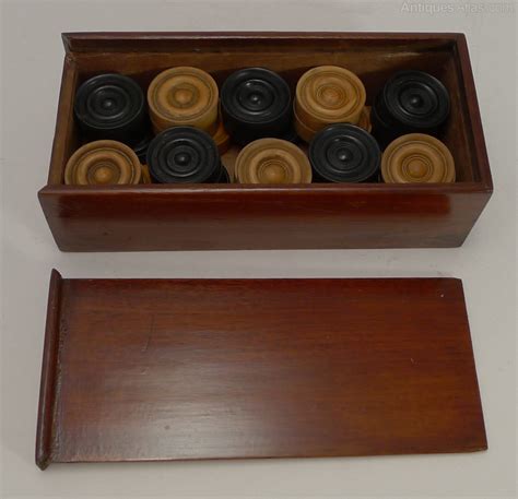 Antiques Atlas Set Boxed Antique Draughts Backgammon Counters