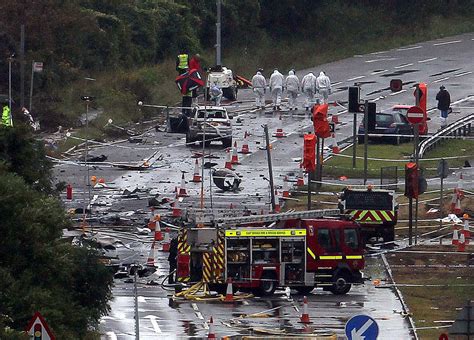 Shoreham Airshow Crash Pictures Of The Recovery Operation Reveal Scale