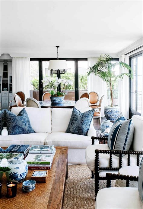 Famous Hamptons Style Interiors Ideas
