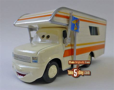 Take Five A Day Blog Archive Mattel Disney Pixar Cars The Camptown Ladies All Love Larry Camper