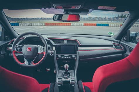 Flat Out Magazine 2017 Honda Civic Type R Jekyll And Hyde Flat Out