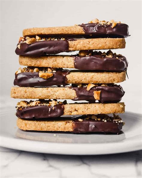 Dark Chocolate Dipped Hazelnut Shortbread Cookies — Zestful Kitchen