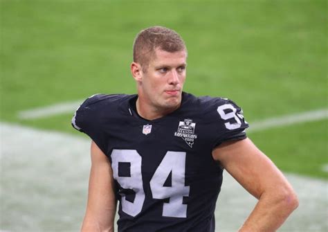 Las Vegas Raiders Carl Nassib Comes Out As First Openly Gay Active Nfl