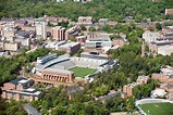 Universidad de Carolina del Norte en Chapel Hill | Becas (2021)