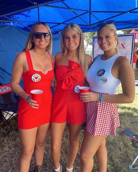 Game Day Outfits For The Grove At Ole Miss