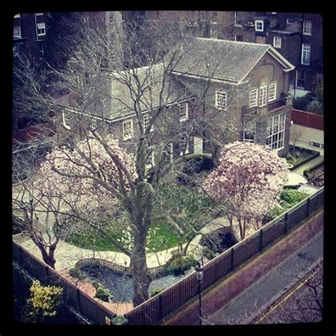 His Home 1986 1991 Freddie Mercury House Garden Lodge Freddie Mercury