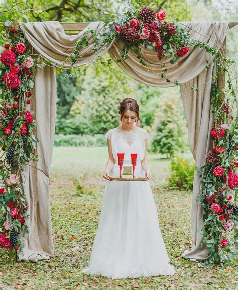 44 Unique And Stunning Wedding Backdrop Ideas Wedding