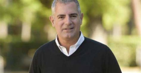 Francesco nato nel 2000 dal matrimonio con nancy brilli e due figlie gemelle nate nel 2008 dalla. Luca Manfredi ex marito Nancy Brilli: un addio misterioso
