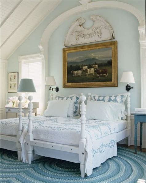 Whether you're a fan of frills, all things rustic, or a more minimal design, our roundup of best farmhouse bedroom ideas will help you create your own sanctuary featuring favorite elements of farmhouse style. Cow Decor: Get the Farmhouse Look | French country ...