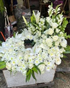 Online flowers to philippines are going in a tremendous growth. Send Flowers to Philippines, Funeral Flowers delivery to ...