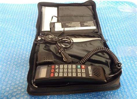 Vintage 1990s Motorola Bag Cell Car Phone Scn 2462a Powers On Movie Ebay
