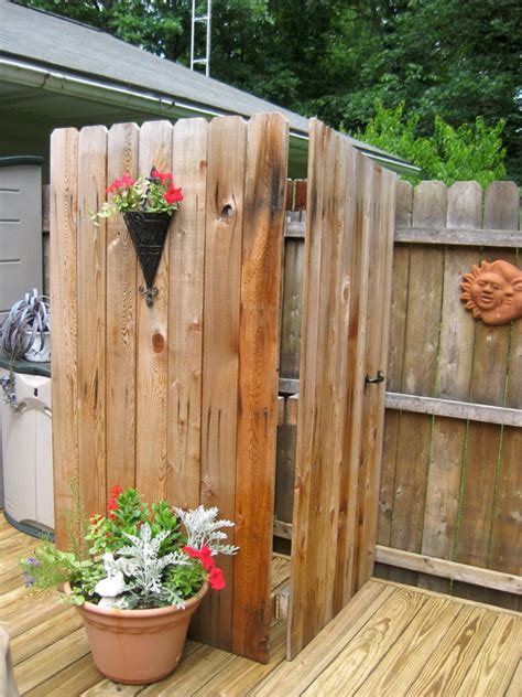 10 Diy Creative Outdoor Shower Ideas Home Design And Interior