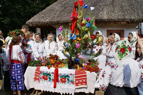 Ukrainian Wedding Traditions - Ukrainian people