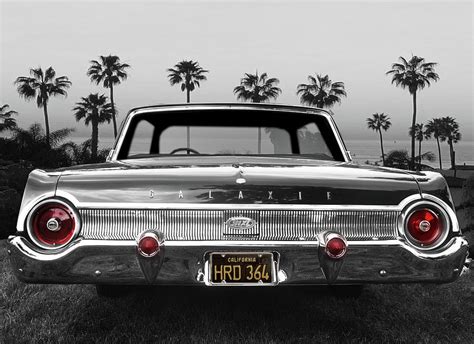 Vintage Ford Galaxie 500 Xl Photograph By Larry Butterworth