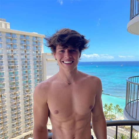 Alexis Superfan S Shirtless Male Celebs Sam Dezz Shirtless IG Pictures