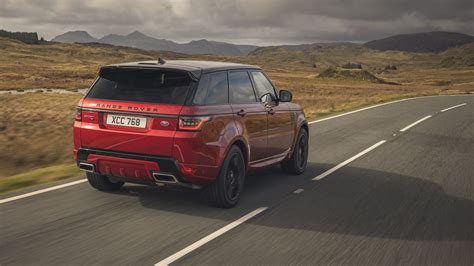 Range Rover Sport Hst 2020 Review A Successful Transplant Car Magazine
