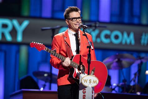 Bobby Bones: The Opry's Gen-Z Steward - Pollstar News