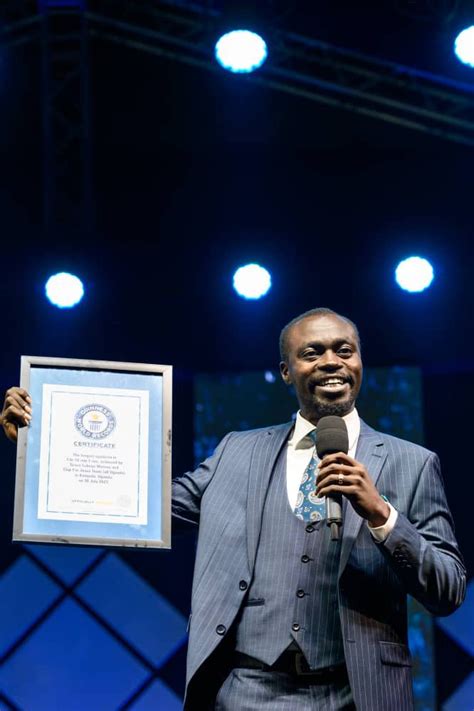 phaneroo wins guinness world record for longest applause new vision official