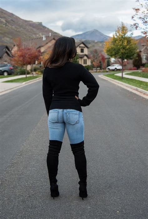 Pin By Svandís Geirs On Over The Knee Boots Sexy Jeans Girl Beautiful Jeans Tight Jeans Girls