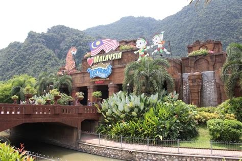 The cost of living in lost world of tambun homestay ipoh depends on the date, rate, number of guests etc. Ah Seng Blog (Part 2): Lost World of Tambun Trip, Ipoh
