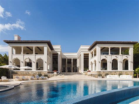 A Luxe 10 Bedroom Mansion In The Coral Gables Florida Au