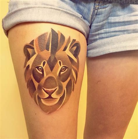 Sasha Unisex Will Make You Want All Of Her Colorful Tattoos Animal