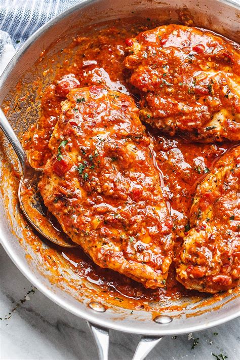 60 healthy chicken dinners for the best weeknights ever. Skillet Chicken in Roasted Pepper Butter Parmesan Sauce - Chicken Recipe — Eatwell101
