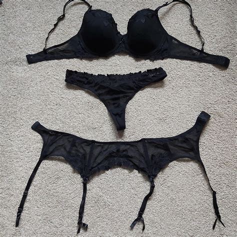 Black Brathong Set And Matching Suspenders In Cannock Chase Für £ 1000