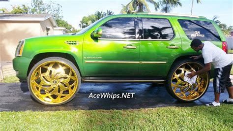 Ace 1 Candy Slime Green Cadillac Escalade On Gold 34s Amani Forged