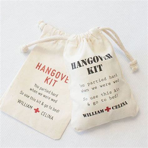 17 Wedding Welcome Bags And Favors Your Guests Will Love Destination