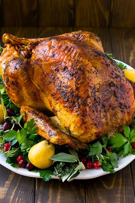 From ham to braised short ribs to hearty vegetarian pot pie, and more, here are 10 alternative thanksgiving meals for a totally special holiday dinner. Herb Roasted Turkey - Dinner at the Zoo