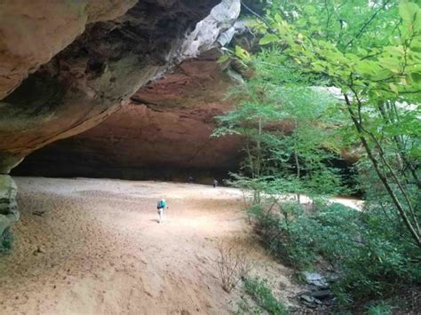 The Hike To Sand Cave In Kentucky Is An Out Of This World Experience