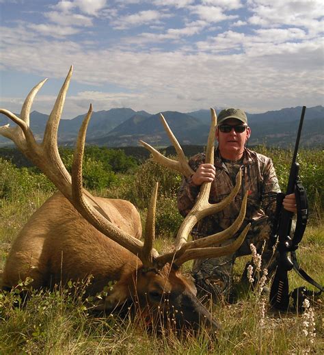 Colorado Trophy Elk Hunts High Fence Hunting Ranch Guaranteed Elk Hunts