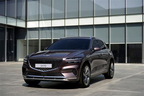 2022 Genesis Gv70 Is Ready To Outshine Audi And Bmw Carbuzz