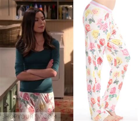 Crowded Season 1 Episode 5 Shea S Floral Pajama Pants Shop Your Tv Floral Pajama Pants