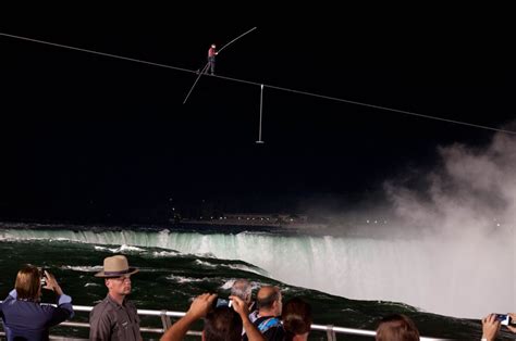 Wallendas Niagara Falls Tightrope Walk Stirs Excitement The New York Times