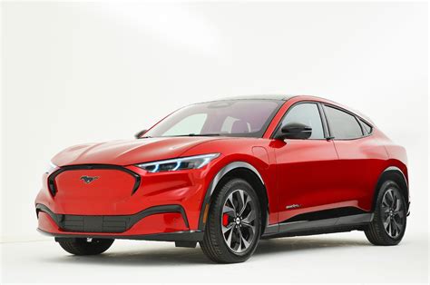 2020 Ford Mustang Mach E Electric Suv Revealed Price Specs And