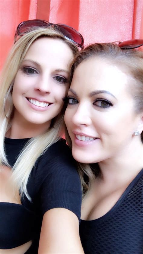 Roxie Rae Fetish Queen On Twitter Spending The Day With My Favorite People Clubcarmenxxx