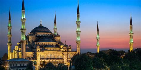 Unlike warmer coastal regions of turkey to the south. Istanbul - Blue Mosque || Removing Unwanted Objects