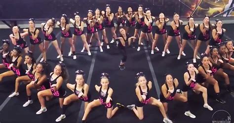 Top Gun Lady Jags Coach Is A Baller In Their New Majors Video Cheer