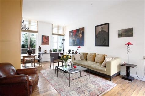 French interior designer betsy kasha shares nine interior layouts that capture the country's design. French Interior Design: The Beautiful Parisian Style
