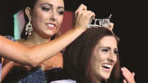 Erin Oflaherty Crowned Miss Missouri Makes History By Being The First