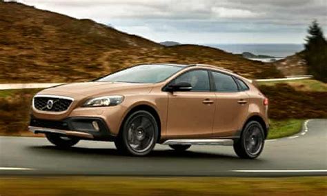 Volvo V40 Cross Country Car Review Motoring The Guardian