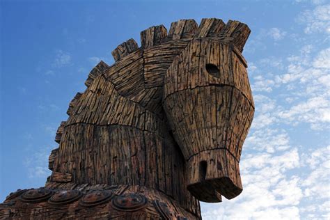 The Trojan Horse Mechanism How Network Based Recruitment Can Reduce
