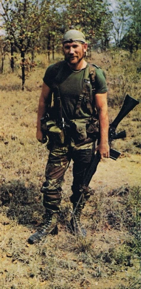 Rhodesian Soldier During The Bush War 1970s 648x1330